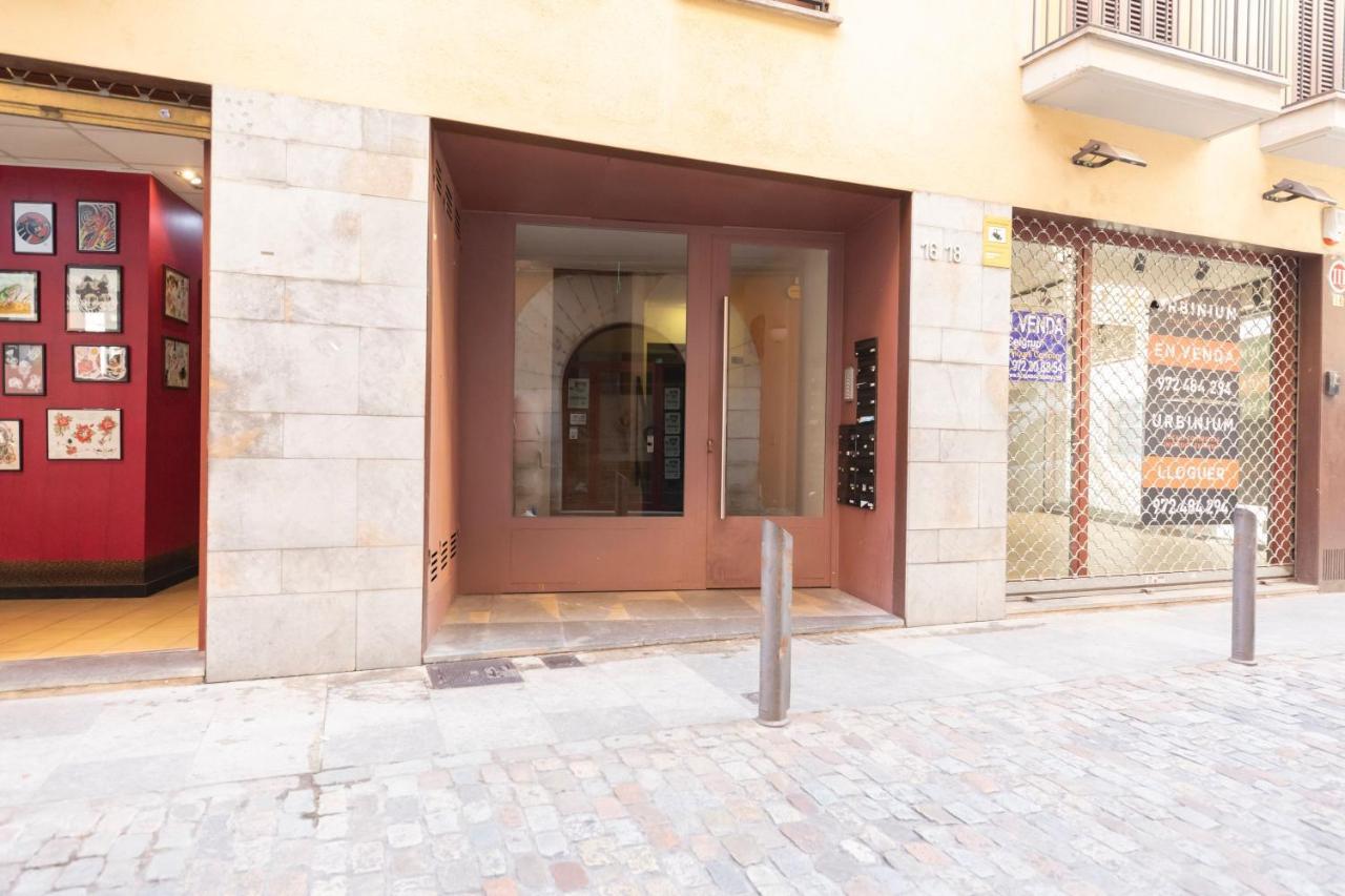 Bravissimo Barca Studio Dos Girona Exterior photo